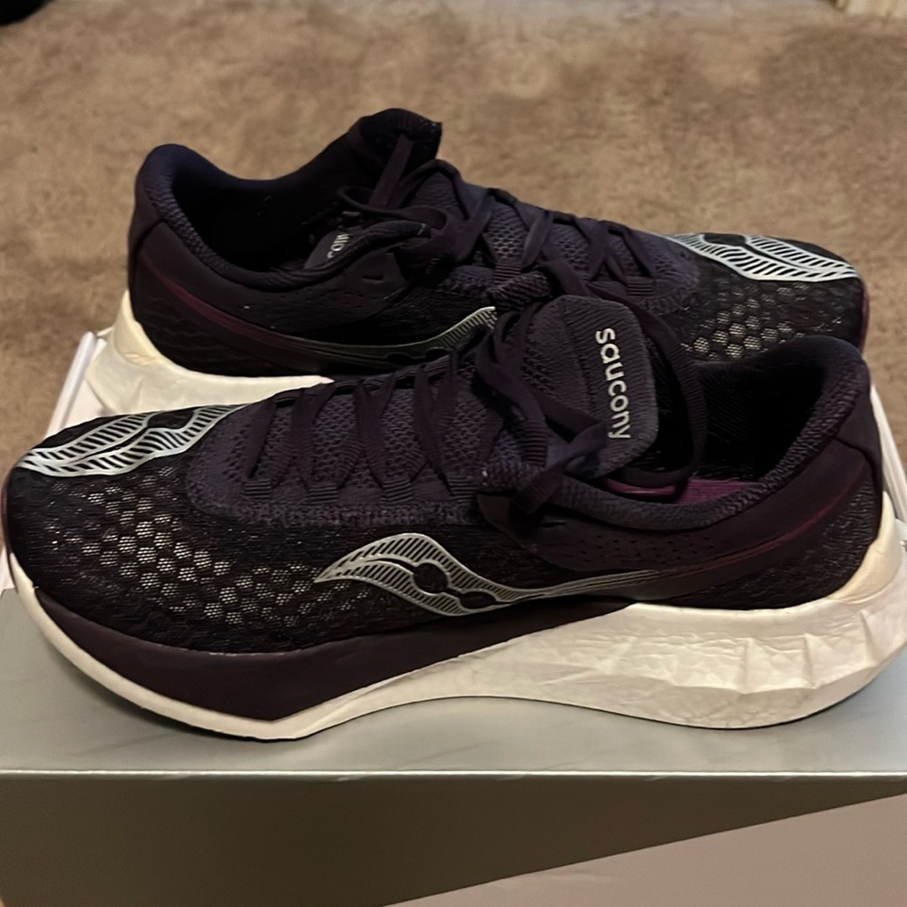 Saucony Endorphin Pro 4 - Women’s 8.5